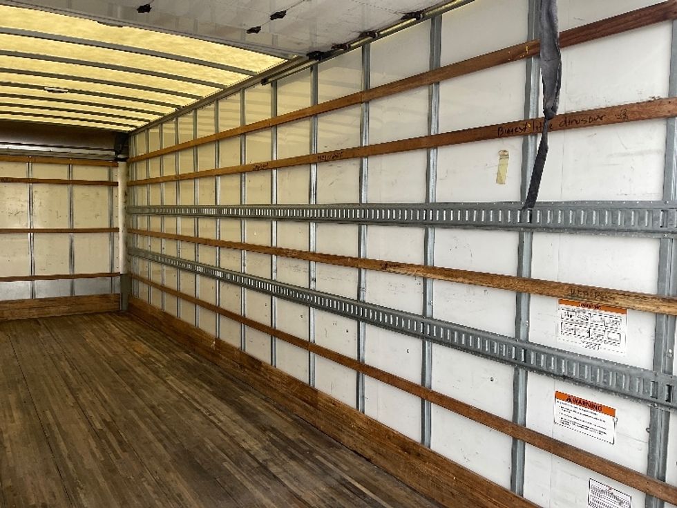 Medium Duty Box Truck-Light and Medium Duty Trucks-Freightliner-2023-M2-Indianapolis-IN-93,893\n\t\tmiles-$ 85,000 - Image 12