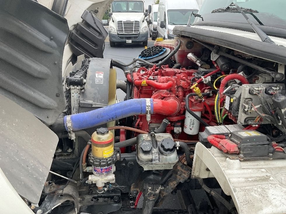 Medium Duty Box Truck-Light and Medium Duty Trucks-Freightliner-2023-M2-Indianapolis-IN-93,893\n\t\tmiles-$ 85,000 - Image 24