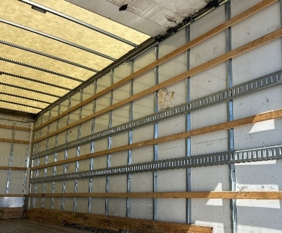 Medium Duty Box Truck-Light and Medium Duty Trucks-Freightliner-2023-M2-Kansas City-MO-220,409\n\t\tmiles-$ 58,500 - Image 12