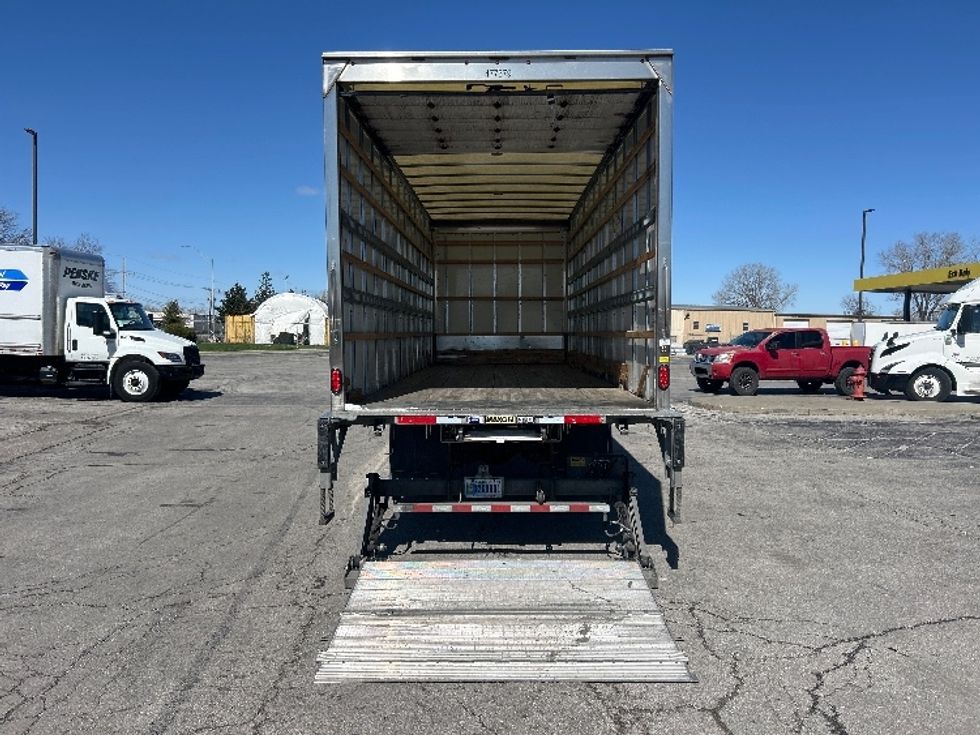 Medium Duty Box Truck-Light and Medium Duty Trucks-Freightliner-2023-M2-Kansas City-MO-220,409\n\t\tmiles-$ 58,500 - Image 9