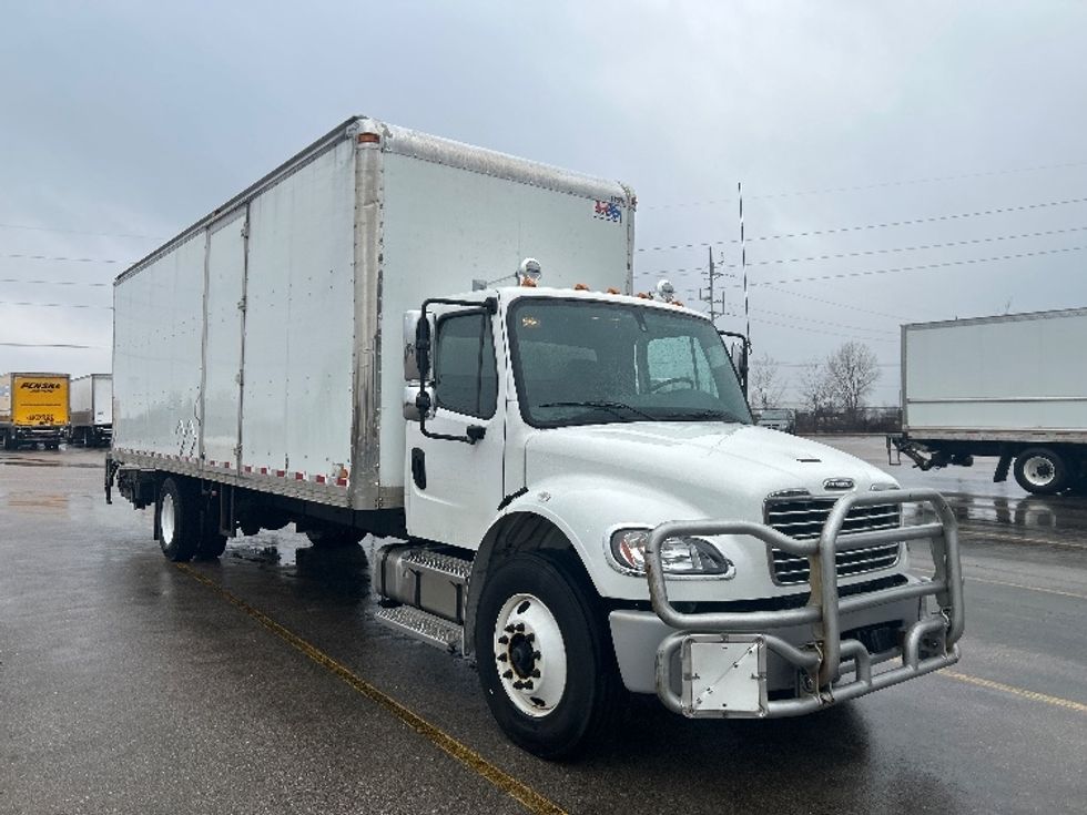 Medium Duty Box Truck-Light and Medium Duty Trucks-Freightliner-2023-M2-Kentwood-MI-254,141\n\t\tmiles-$ 41,500 - Image 1
