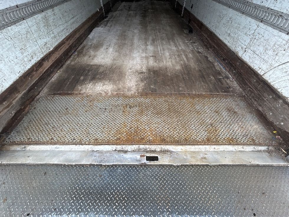 Medium Duty Box Truck-Light and Medium Duty Trucks-Freightliner-2023-M2-Kentwood-MI-254,141\n\t\tmiles-$ 41,500 - Image 10