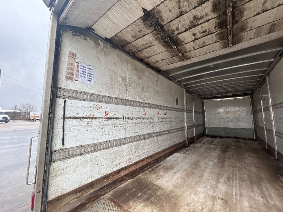 Medium Duty Box Truck-Light and Medium Duty Trucks-Freightliner-2023-M2-Kentwood-MI-254,141\n\t\tmiles-$ 41,500 - Image 11