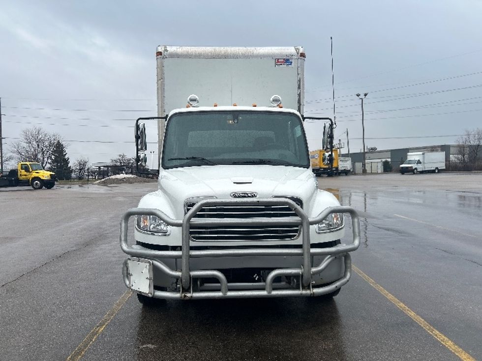 Medium Duty Box Truck-Light and Medium Duty Trucks-Freightliner-2023-M2-Kentwood-MI-254,141\n\t\tmiles-$ 41,500 - Image 2