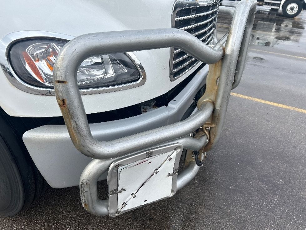 Medium Duty Box Truck-Light and Medium Duty Trucks-Freightliner-2023-M2-Kentwood-MI-254,141\n\t\tmiles-$ 41,500 - Image 26