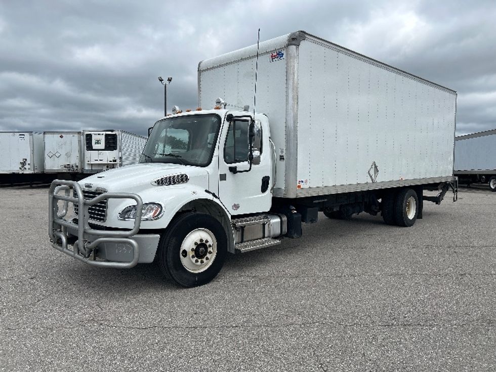Medium Duty Box Truck-Light and Medium Duty Trucks-Freightliner-2023-M2-Kentwood-MI-279,802\n\t\tmiles-$ 40,250 - Image 3
