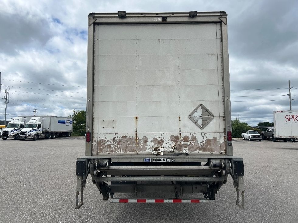 Medium Duty Box Truck-Light and Medium Duty Trucks-Freightliner-2023-M2-Kentwood-MI-279,802\n\t\tmiles-$ 40,250 - Image 7