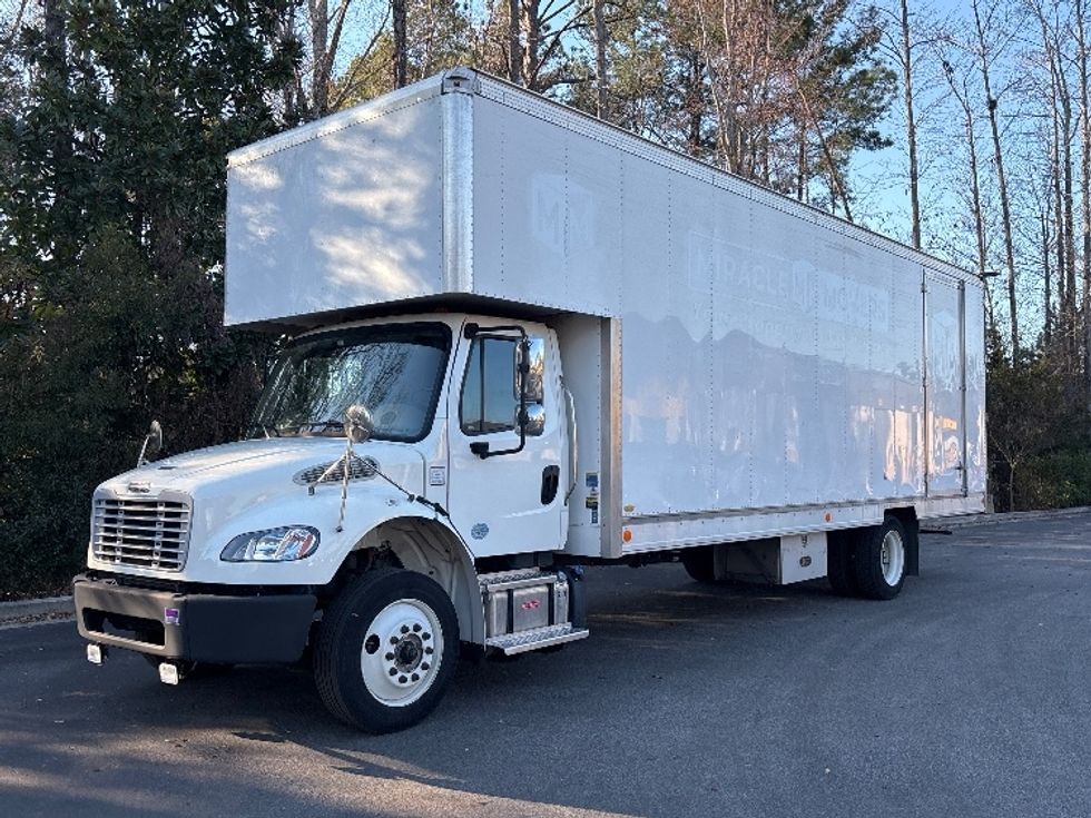 Medium Duty Box Truck-Light and Medium Duty Trucks-Freightliner-2023-M2-Ladson-SC-64,775\n\t\tmiles-$ 95,750 - Image 3
