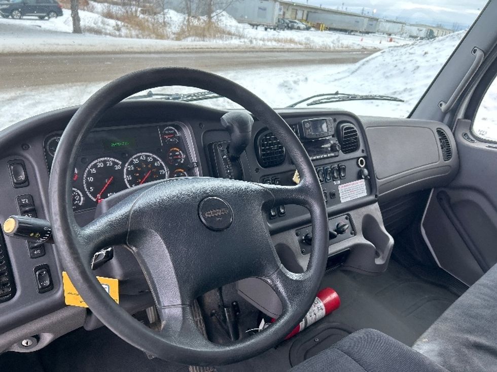 Medium Duty Box Truck-Light and Medium Duty Trucks-Freightliner-2023-M2-Lansing-MI-257,223\n\t\tmiles-$ 45,000 - Image 17