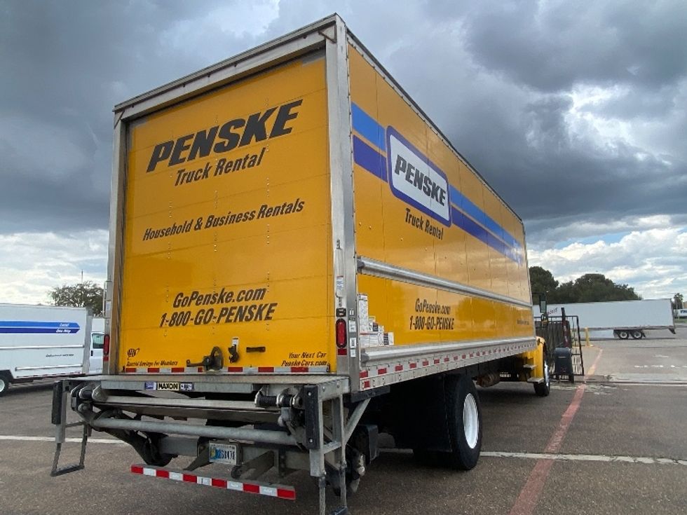 Medium Duty Box Truck-Light and Medium Duty Trucks-Freightliner-2023-M2-Laredo-TX-207,707\n\t\tmiles-$ 61,500 - Image 12