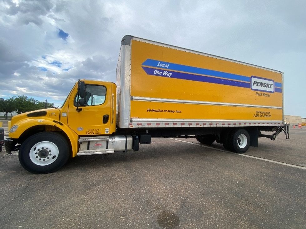 Medium Duty Box Truck-Light and Medium Duty Trucks-Freightliner-2023-M2-Laredo-TX-207,707\n\t\tmiles-$ 61,500 - Image 4