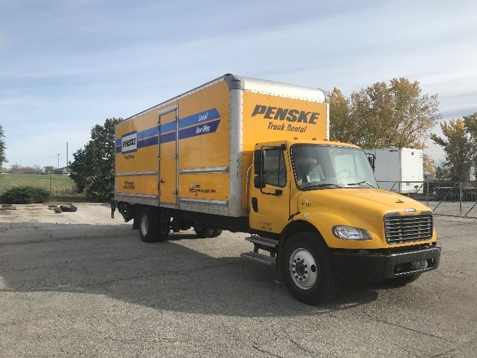 Medium Duty Box Truck-Light and Medium Duty Trucks-Freightliner-2023-M2-Lincoln-NE-262,600\n\t\tmiles-$ 51,000 - Image 1