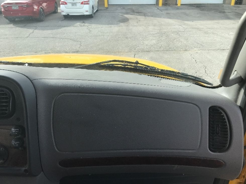 Medium Duty Box Truck-Light and Medium Duty Trucks-Freightliner-2023-M2-Lincoln-NE-262,600\n\t\tmiles-$ 51,000 - Image 20