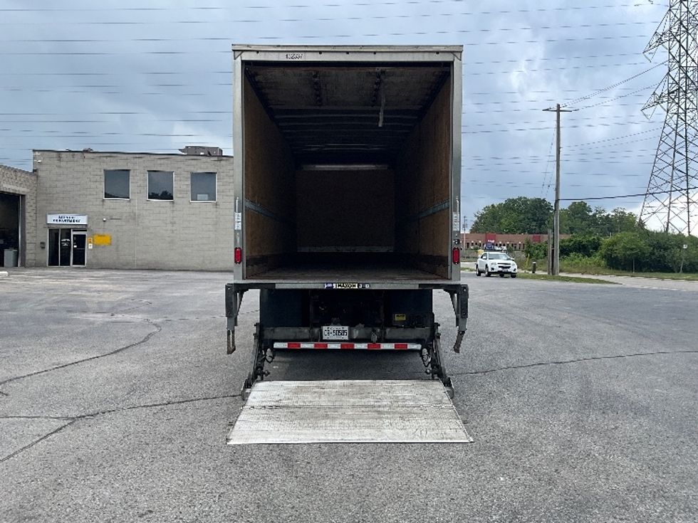 Medium Duty Box Truck-Light and Medium Duty Trucks-Freightliner-2023-M2-London-ON-474,189\n\t\tkm-$ 69,750 - Image 9