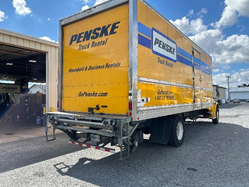 Medium Duty Box Truck-Light and Medium Duty Trucks-Freightliner-2023-M2-Milford-DE-212,106\n\t\tmiles-$ 49,000 - Image 13