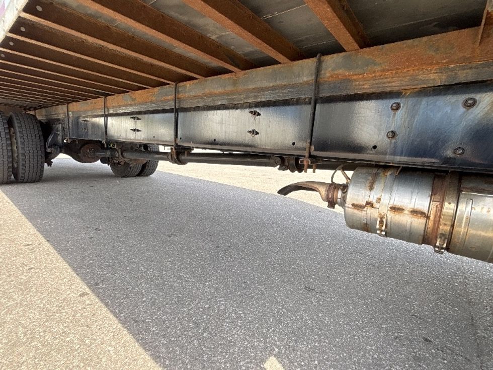 Medium Duty Box Truck-Light and Medium Duty Trucks-Freightliner-2023-M2-Mississauga-ON-147,968\n\t\tkm-$ 100,000 - Image 14