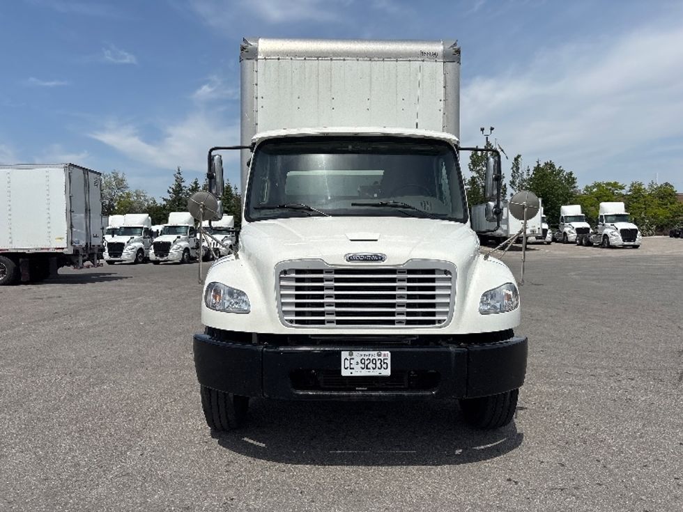 Medium Duty Box Truck-Light and Medium Duty Trucks-Freightliner-2023-M2-Mississauga-ON-147,968\n\t\tkm-$ 100,000 - Image 2