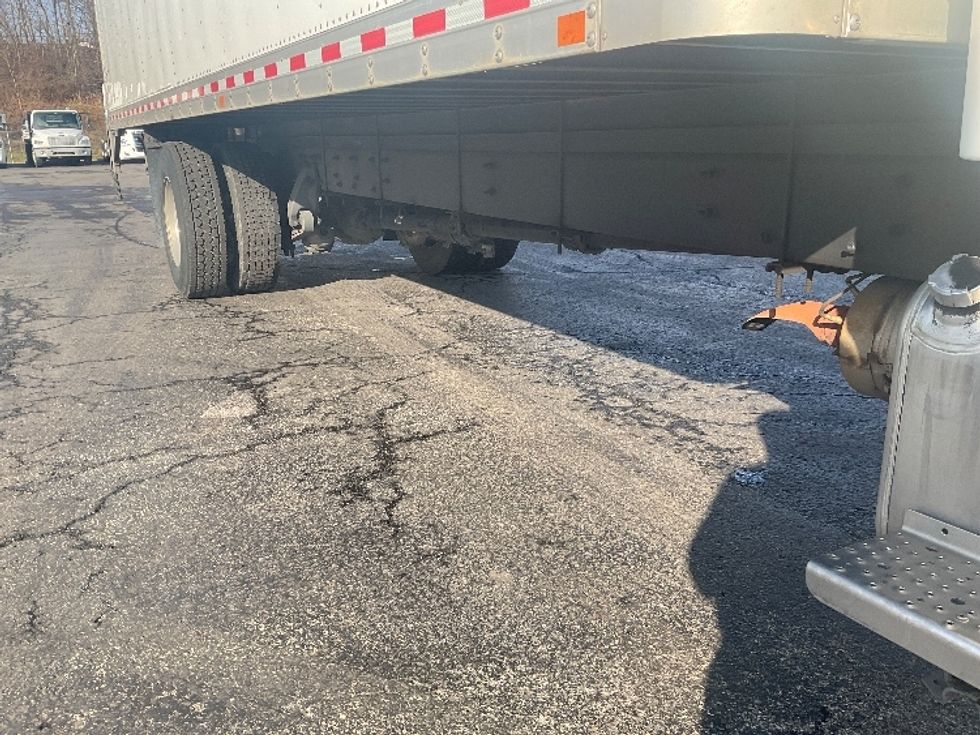 Medium Duty Box Truck-Light and Medium Duty Trucks-Freightliner-2023-M2-Mount Pleasant-PA-214,679\n\t\tmiles-$ 55,750 - Image 14
