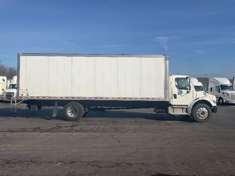 Medium Duty Box Truck-Light and Medium Duty Trucks-Freightliner-2023-M2-Mount Pleasant-PA-214,679\n\t\tmiles-$ 55,750 - Image 15