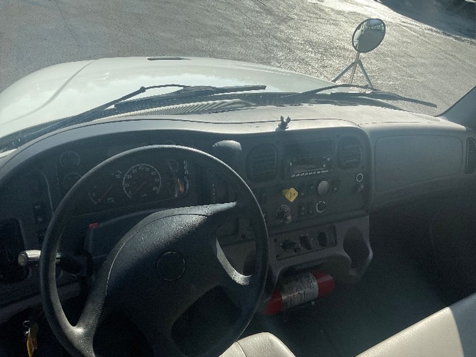Medium Duty Box Truck-Light and Medium Duty Trucks-Freightliner-2023-M2-Mount Pleasant-PA-214,679\n\t\tmiles-$ 55,750 - Image 18