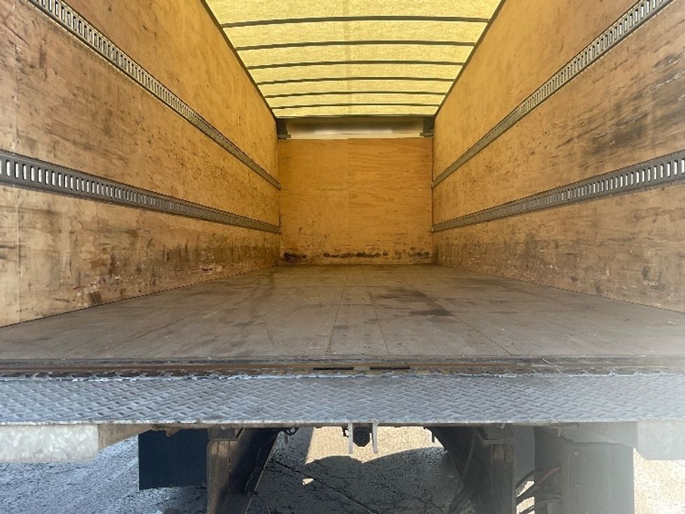Medium Duty Box Truck-Light and Medium Duty Trucks-Freightliner-2023-M2-Mount Pleasant-PA-214,679\n\t\tmiles-$ 55,750 - Image 9