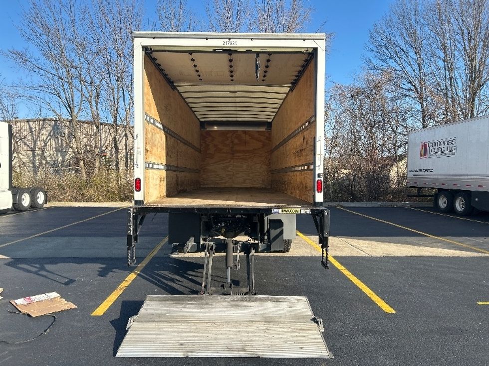 Medium Duty Box Truck-Light and Medium Duty Trucks-Freightliner-2023-M2-Nashville (Mount Juliet)-TN-226,470\n\t\tmiles-$ 59,250 - Image 9