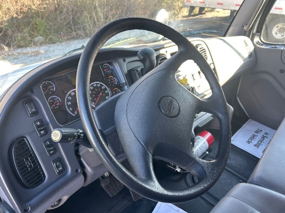 Medium Duty Box Truck-Light and Medium Duty Trucks-Freightliner-2023-M2-Nashville (Mount Juliet)-TN-226,470\n\t\tmiles-$ 59,250 - Image 17