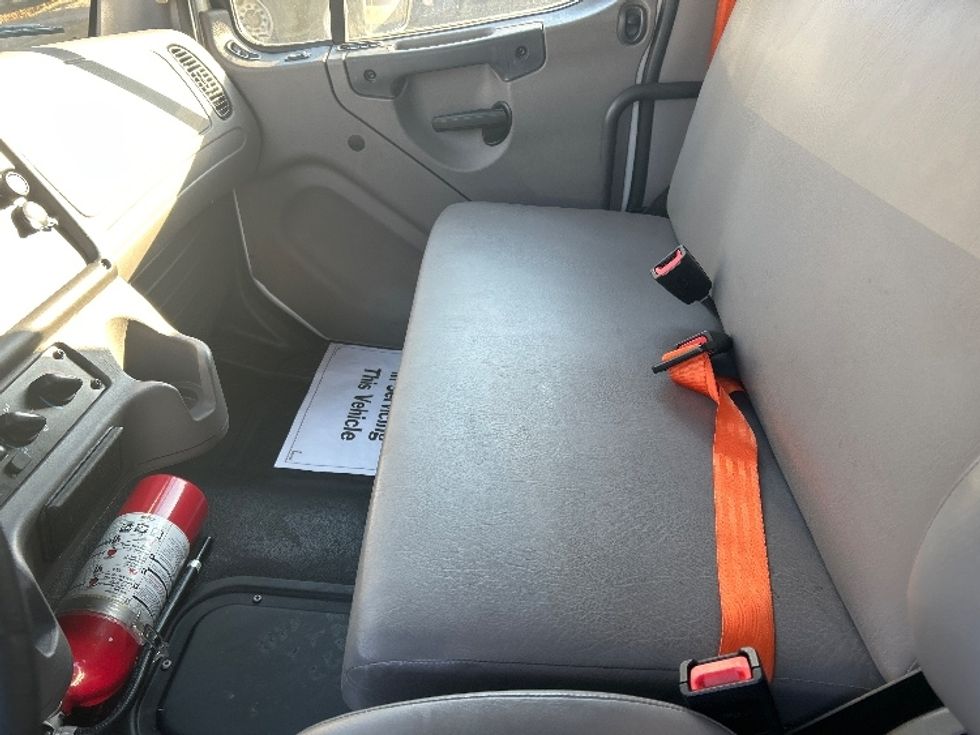 Medium Duty Box Truck-Light and Medium Duty Trucks-Freightliner-2023-M2-Nashville (Mount Juliet)-TN-226,470\n\t\tmiles-$ 59,250 - Image 19