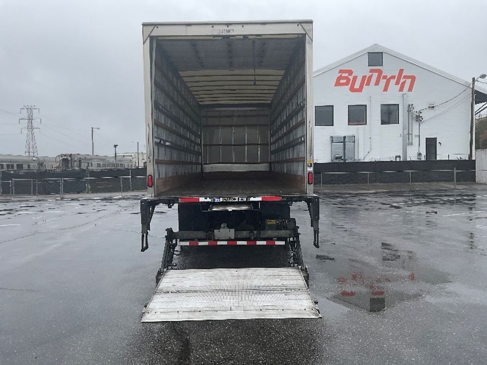 Medium Duty Box Truck-Light and Medium Duty Trucks-Freightliner-2023-M2-Nashville (Mount Juliet)-TN-333,313\n\t\tmiles-$ 42,250 - Image 9