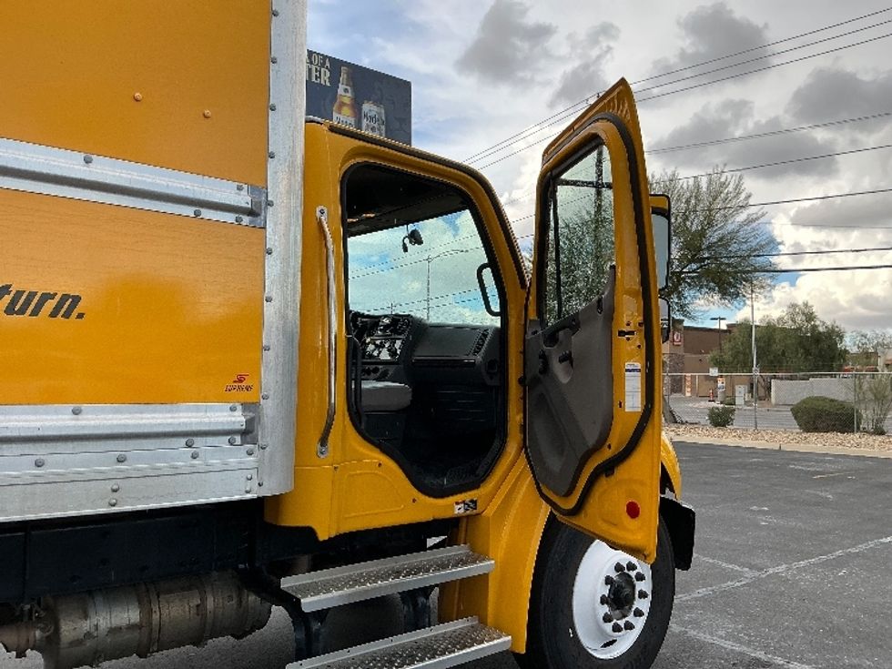 Medium Duty Box Truck-Light and Medium Duty Trucks-Freightliner-2023-M2-North Las Vegas-NV-225,469\n\t\tmiles-$ 58,000 - Image 20