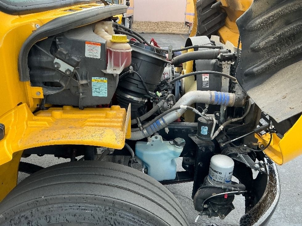 Medium Duty Box Truck-Light and Medium Duty Trucks-Freightliner-2023-M2-North Las Vegas-NV-225,469\n\t\tmiles-$ 58,000 - Image 23