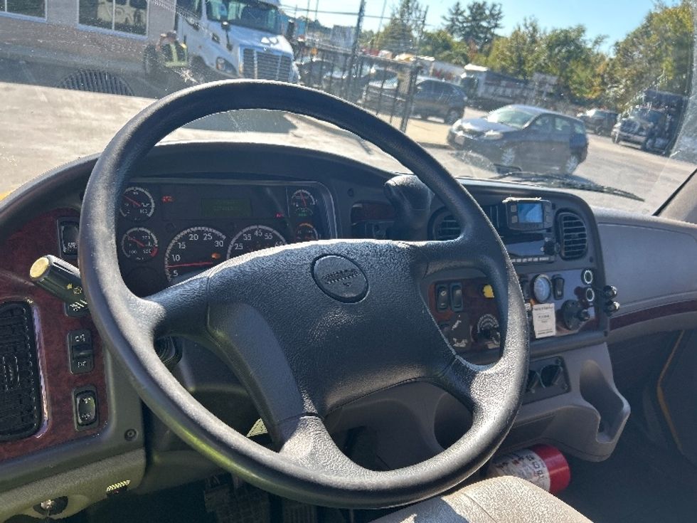 Medium Duty Box Truck-Light and Medium Duty Trucks-Freightliner-2023-M2-Norton-MA-237,872\n\t\tmiles-$ 49,250 - Image 17