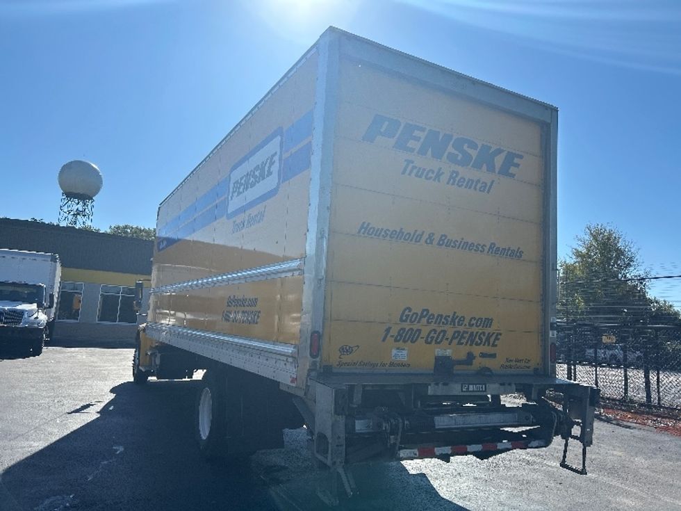 Medium Duty Box Truck-Light and Medium Duty Trucks-Freightliner-2023-M2-Norton-MA-237,872\n\t\tmiles-$ 49,250 - Image 6