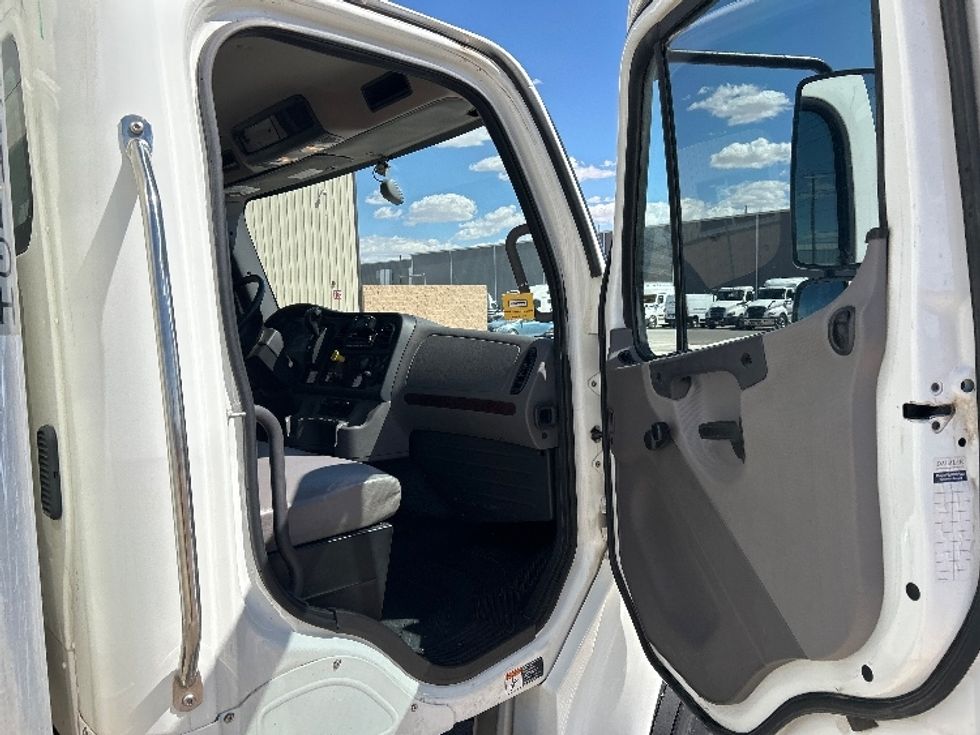 Medium Duty Box Truck-Light and Medium Duty Trucks-Freightliner-2023-M2-Odessa-TX-228,719\n\t\tmiles-$ 58,500 - Image 20