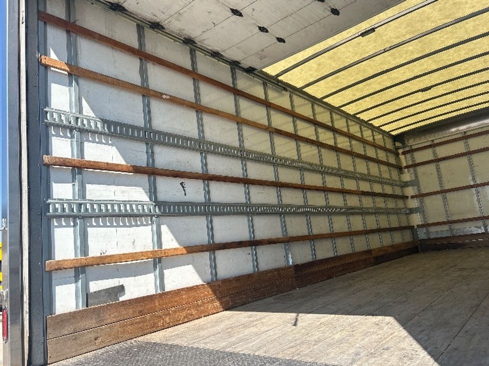 Medium Duty Box Truck-Light and Medium Duty Trucks-Freightliner-2023-M2-Oklahoma City-OK-189,855\n\t\tmiles-$ 70,750 - Image 11