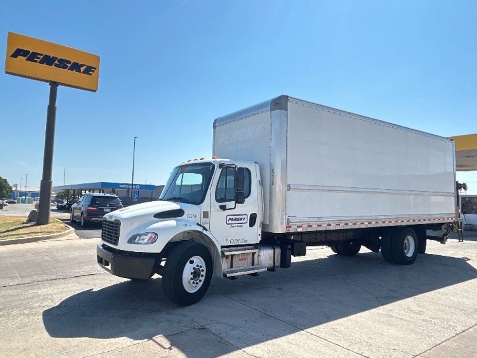 Medium Duty Box Truck-Light and Medium Duty Trucks-Freightliner-2023-M2-Oklahoma City-OK-189,855\n\t\tmiles-$ 70,750 - Image 3