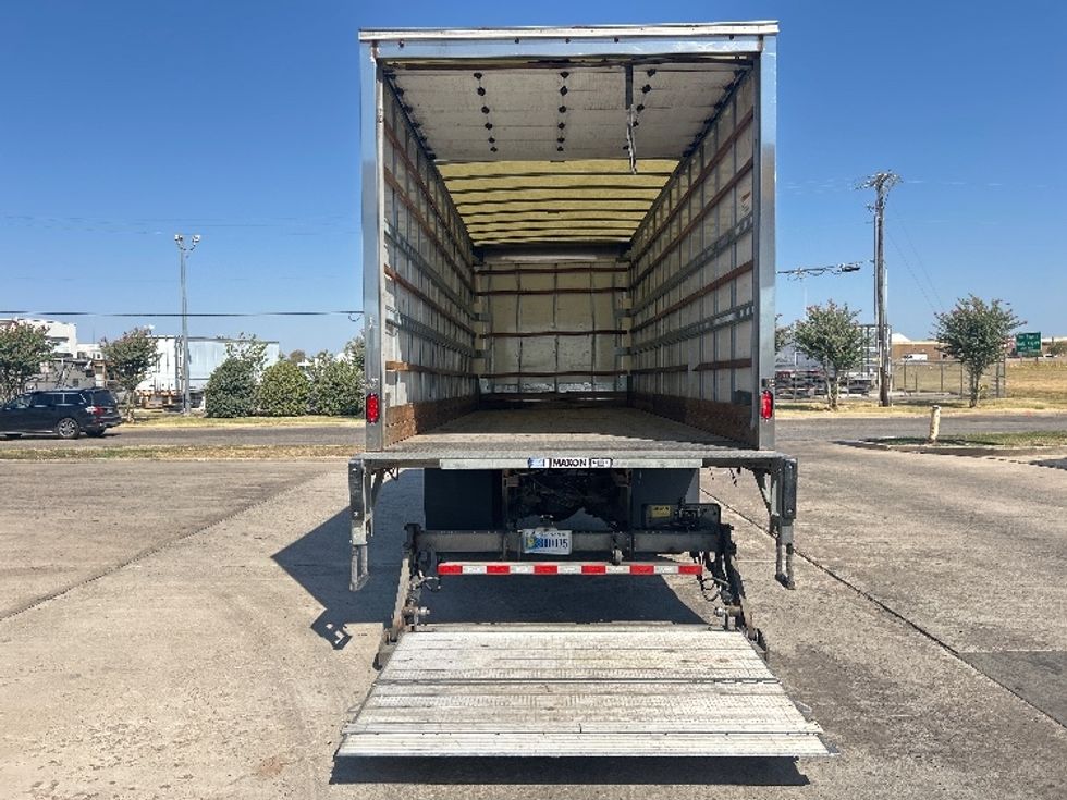 Medium Duty Box Truck-Light and Medium Duty Trucks-Freightliner-2023-M2-Oklahoma City-OK-189,855\n\t\tmiles-$ 70,750 - Image 9
