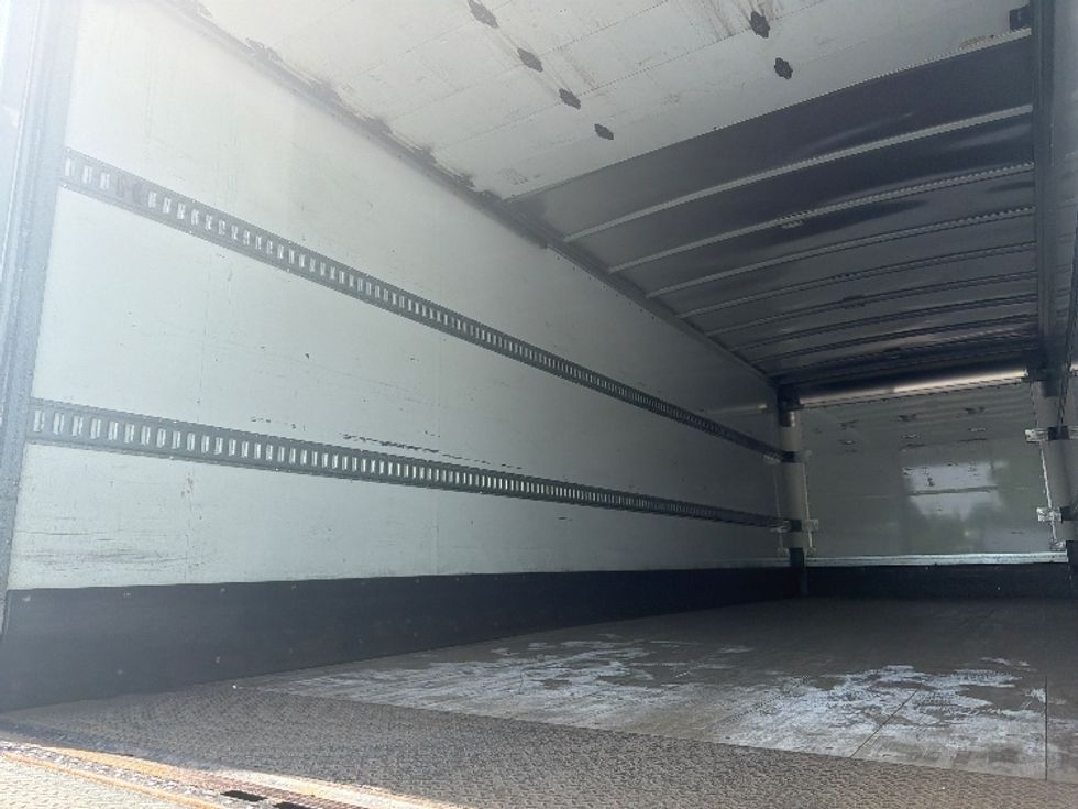 Medium Duty Box Truck-Light and Medium Duty Trucks-Freightliner-2023-M2-Parsippany-NJ-155,595\n\t\tmiles-$ 72,750 - Image 11