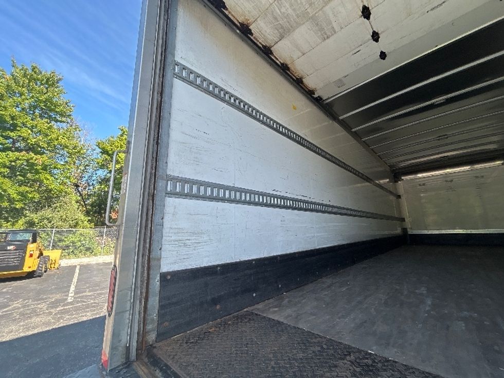Medium Duty Box Truck-Light and Medium Duty Trucks-Freightliner-2023-M2-Parsippany-NJ-176,986\n\t\tmiles-$ 70,000 - Image 11