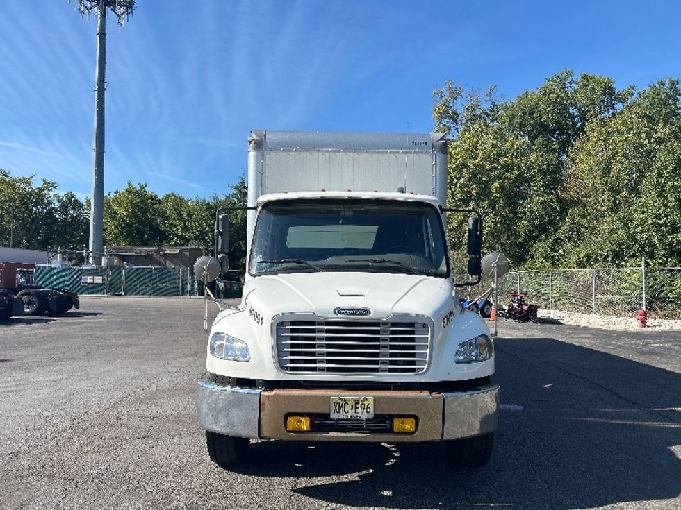 Medium Duty Box Truck-Light and Medium Duty Trucks-Freightliner-2023-M2-Parsippany-NJ-176,986\n\t\tmiles-$ 70,000 - Image 2