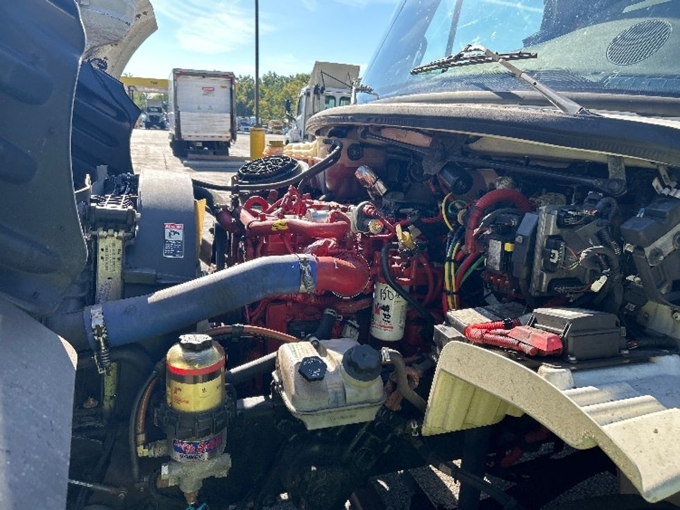 Medium Duty Box Truck-Light and Medium Duty Trucks-Freightliner-2023-M2-Parsippany-NJ-176,986\n\t\tmiles-$ 70,000 - Image 24