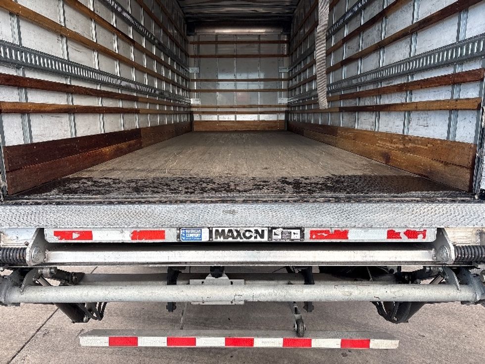 Medium Duty Box Truck-Light and Medium Duty Trucks-Freightliner-2023-M2-Phoenix-AZ-167,372\n\t\tmiles-$ 70,250 - Image 10