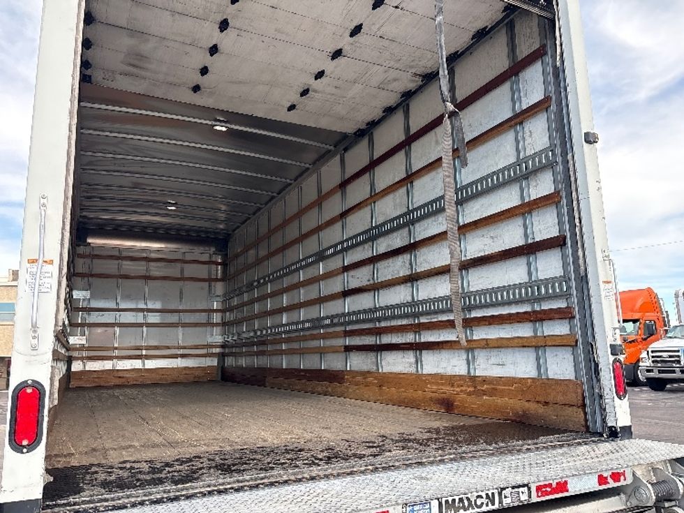 Medium Duty Box Truck-Light and Medium Duty Trucks-Freightliner-2023-M2-Phoenix-AZ-167,372\n\t\tmiles-$ 70,250 - Image 12