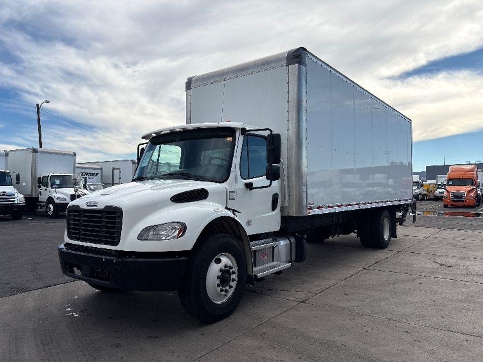 Medium Duty Box Truck-Light and Medium Duty Trucks-Freightliner-2023-M2-Phoenix-AZ-167,372\n\t\tmiles-$ 70,250 - Image 3