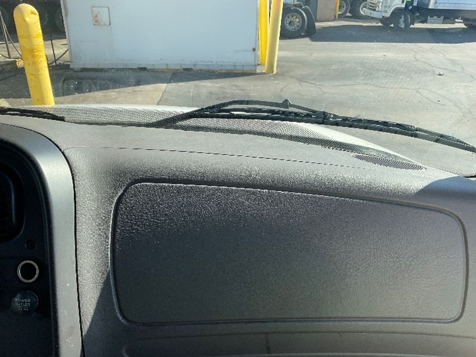 Medium Duty Box Truck-Light and Medium Duty Trucks-Freightliner-2023-M2-Plymouth-MI-214,279\n\t\tmiles-$ 60,250 - Image 21