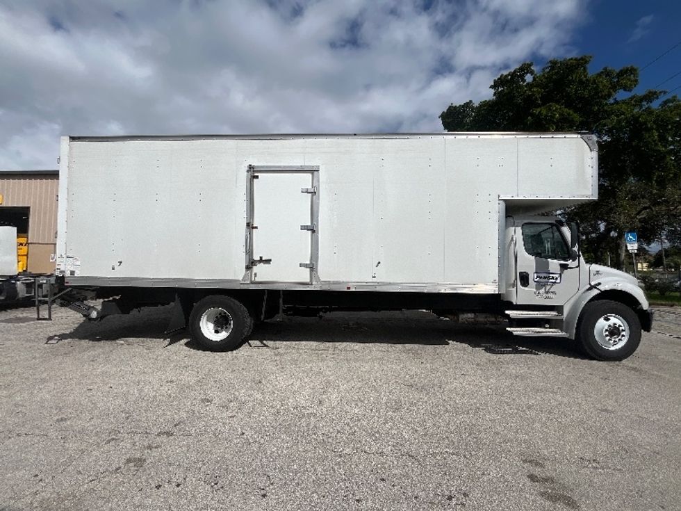 Medium Duty Box Truck-Light and Medium Duty Trucks-Freightliner-2023-M2-Pompano Beach-FL-206,288\n\t\tmiles-$ 70,750 - Image 15