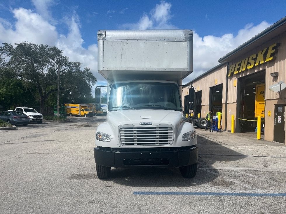 Medium Duty Box Truck-Light and Medium Duty Trucks-Freightliner-2023-M2-Pompano Beach-FL-206,288\n\t\tmiles-$ 70,750 - Image 2