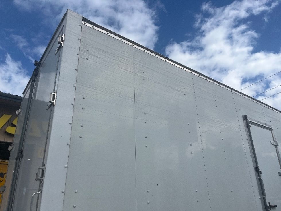 Medium Duty Box Truck-Light and Medium Duty Trucks-Freightliner-2023-M2-Pompano Beach-FL-206,288\n\t\tmiles-$ 70,750 - Image 27