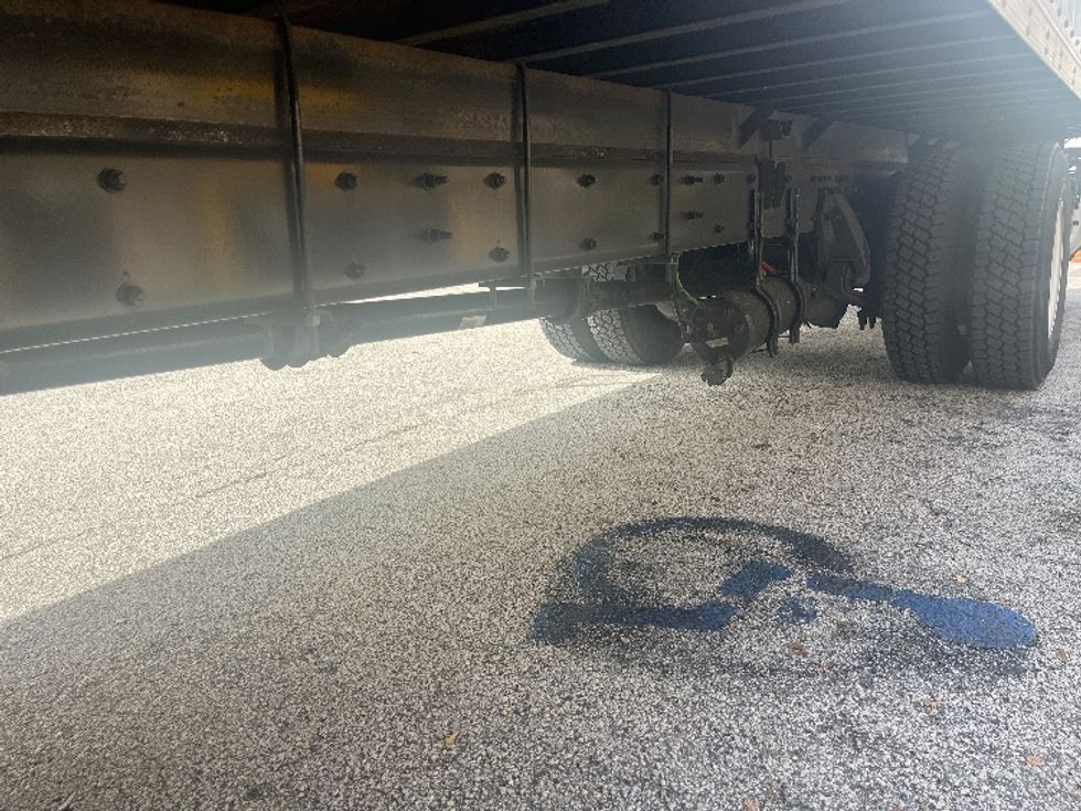 Medium Duty Box Truck-Light and Medium Duty Trucks-Freightliner-2023-M2-Pompano Beach-FL-206,288\n\t\tmiles-$ 70,750 - Image 5