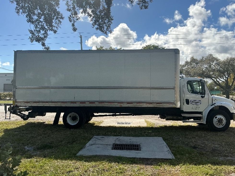 Medium Duty Box Truck-Light and Medium Duty Trucks-Freightliner-2023-M2-Pompano Beach-FL-209,079\n\t\tmiles-$ 60,750 - Image 15